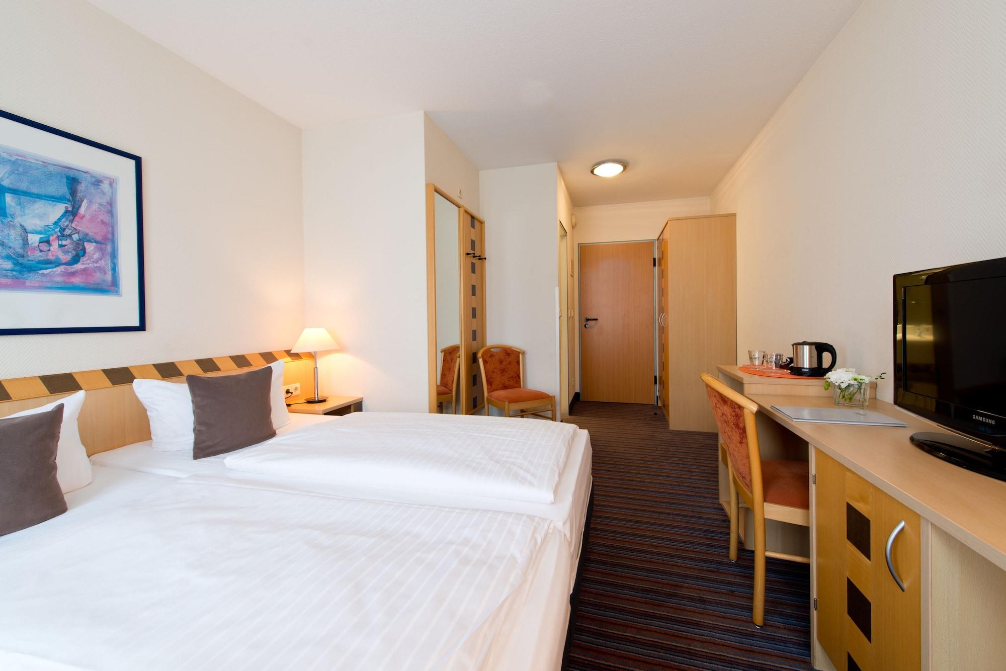 Achat Hotel Dresden Elbufer Екстер'єр фото